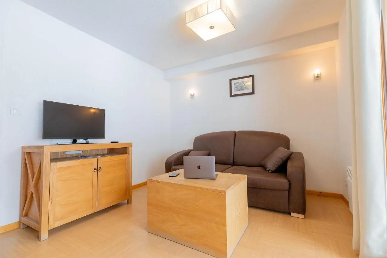 Madame Vacances Residence Le Parc Des Airelles Les Orres 3*,  France