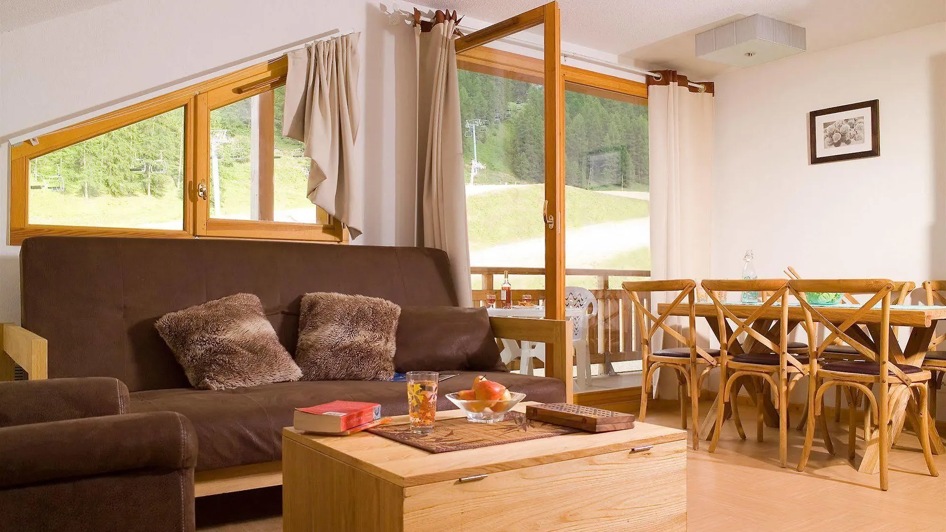 Madame Vacances Residence Le Parc Des Airelles Les Orres 3*,  Frankrijk